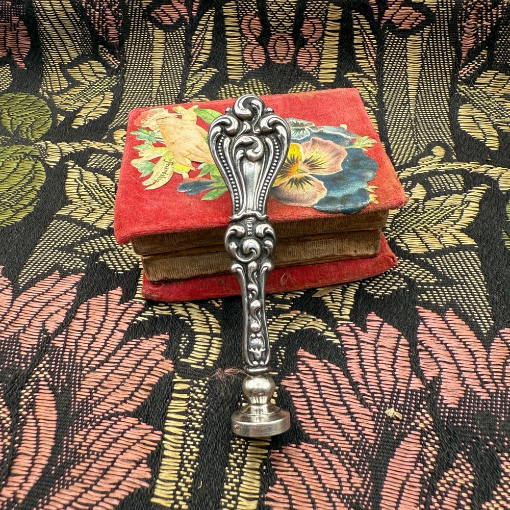 Victorian Circa Early 1909s with Ornate Metal Stamp Wax Stamp Handle Empty Ban
